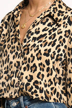 Load image into Gallery viewer, LEOPARDO SATIN BLOUSE
