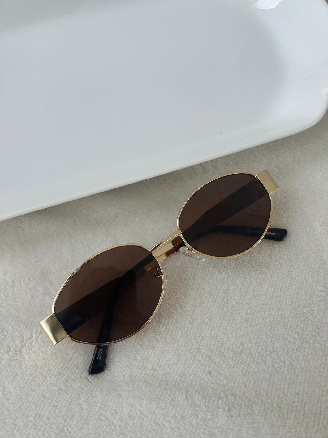 2024 BROWN SUNGLASSES